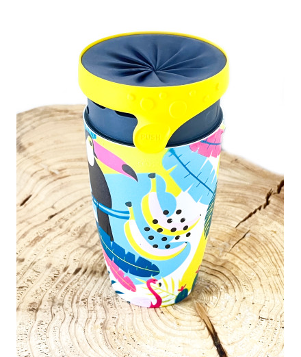 xiteluo Twizz Cup, Twizz Travel Mug, Twizz Travel Mug with  Straw, Twizz Coffee Cup, Twizz Coffee Cup Aperture Mug with Straw Double  Silicone (Yellow,A): Coffee Cups & Mugs